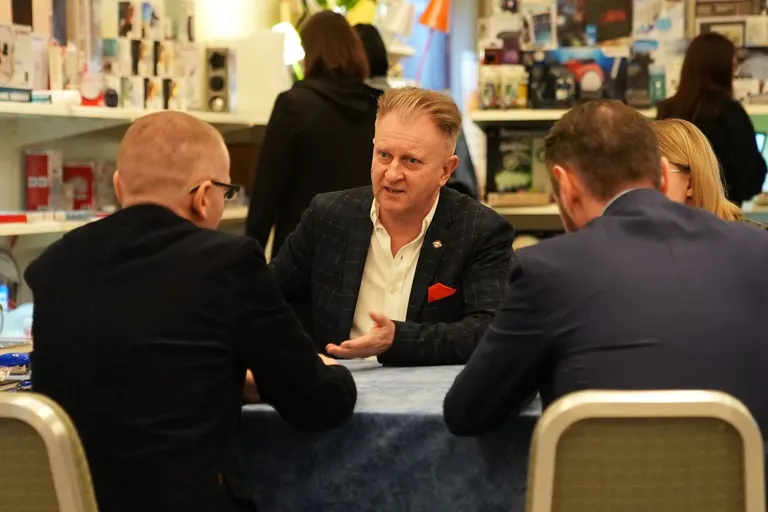 Photo from a previous ReadyStockFair edition, no. — Stands and talks 36