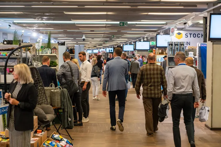 Photo from a previous ReadyStockFair edition, no. — Stands and talks 42