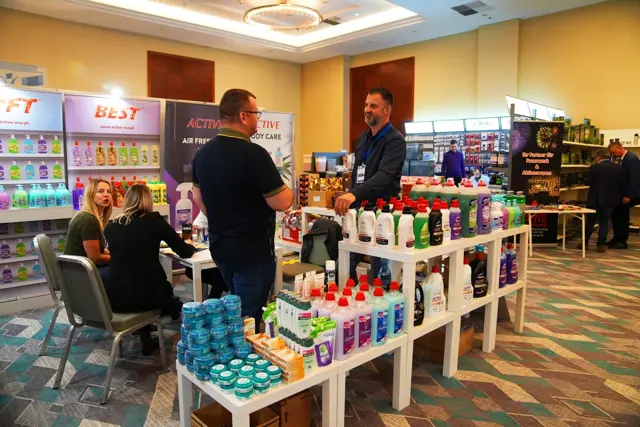 Photo from a previous ReadyStockFair edition, no. — Photo from a previous ReadyStockFair edition, no. 119