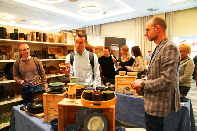 Photo from a previous ReadyStockFair edition, no. — Photo from a previous ReadyStockFair edition, no. 183